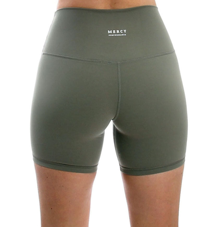 Vitality Endurance Short - Soft Moss